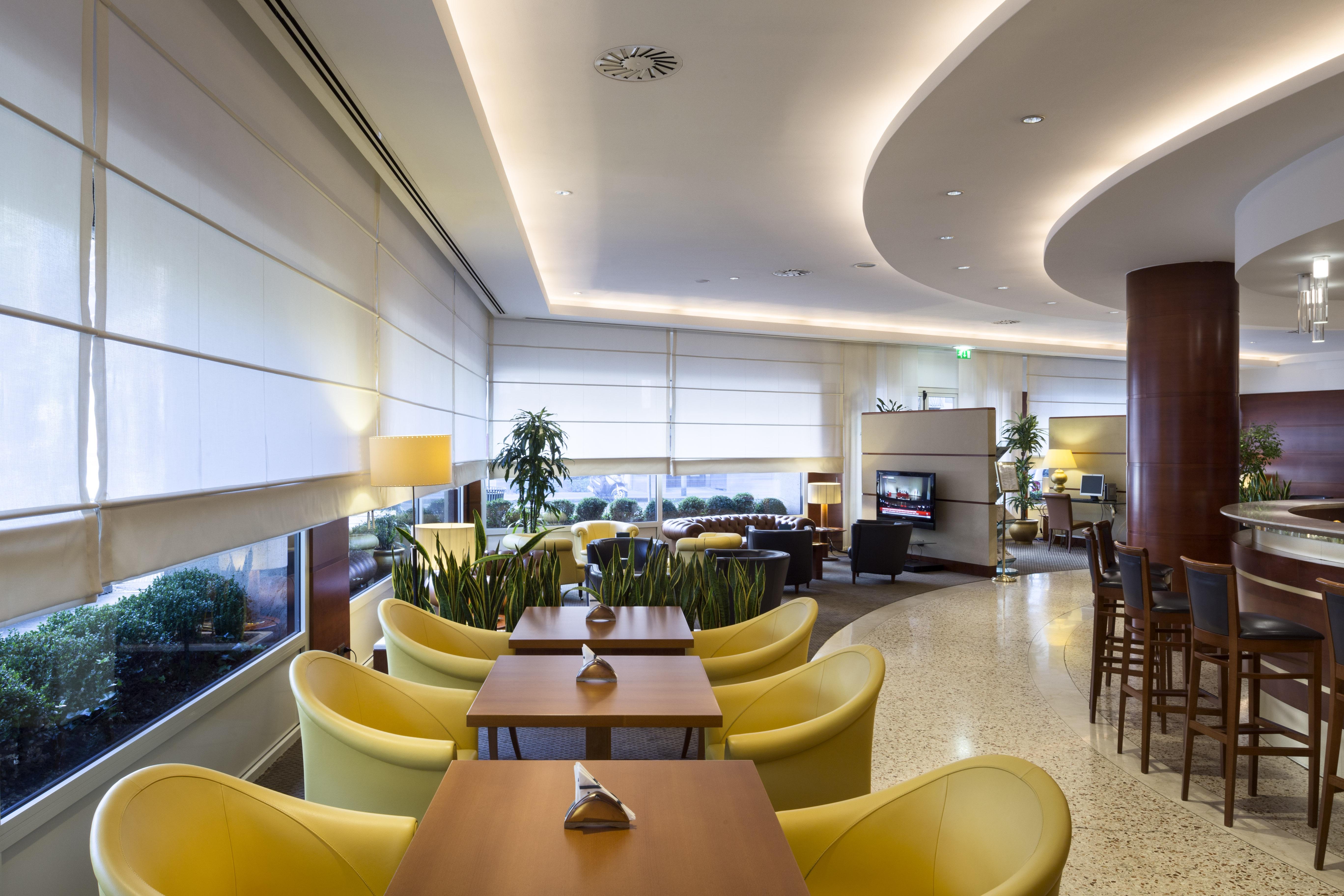 Una Hotels Cusani Milano Luaran gambar