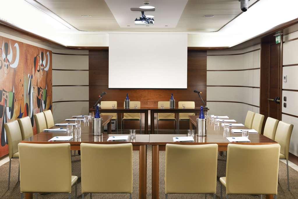 Una Hotels Cusani Milano Kemudahan gambar
