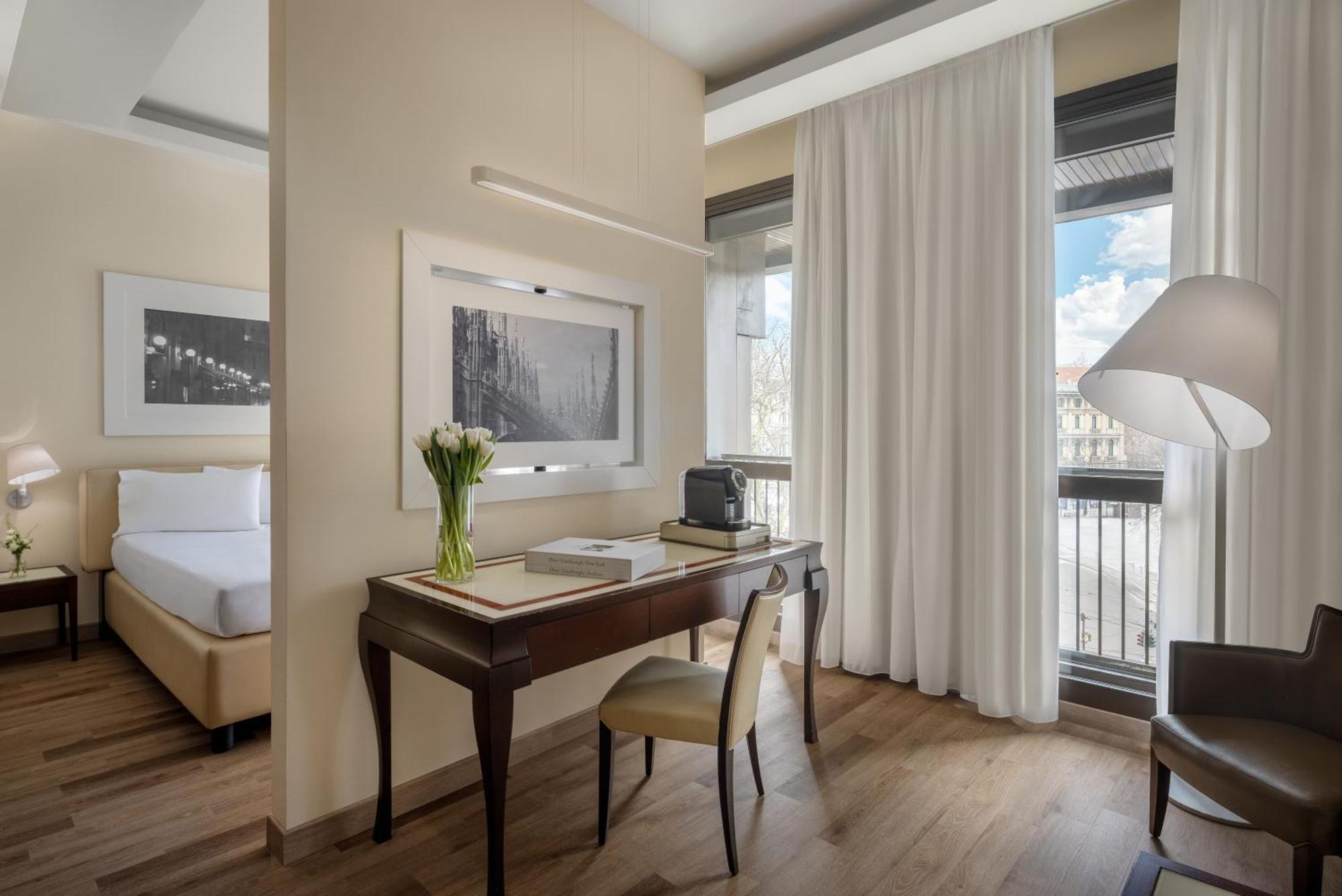 Una Hotels Cusani Milano Luaran gambar